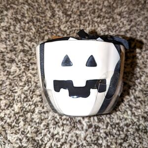 Rae Dunn Halloween Snoopy pumpkin measuring cups. Peanuts collection